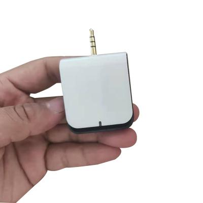 China Jack 902~928Mhz 39mm*30mm*11mm mini Jack 902~928Mhz rfid card reader mobile phone UHF rfid audio portable portable android card reader for sale