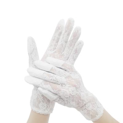 China Wrist Length White Hand Bridal Wedding Gloves Lace for sale