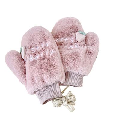 China Autumn/winter version Korean all-match female cute strawberry lovely gloves with velvet and thick warm students love portable rope glov for sale