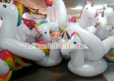 China Flotador inflable grande de la piscina del unicornio de los juegos del parque del agua con la capa de la protección en venta