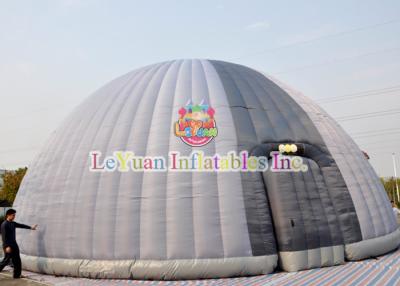 China Light Weight Outdoor Inflatable Tent Safe Customized Zipper Flaps for sale