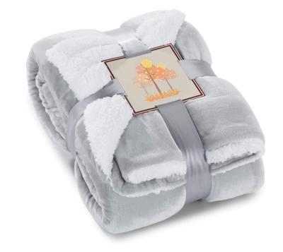 China Double Layer Sherpa Pattern Super Soft Warm Throw Puffy Winter Bed Blanket PORTABLE Custom Fleece Blanket for sale