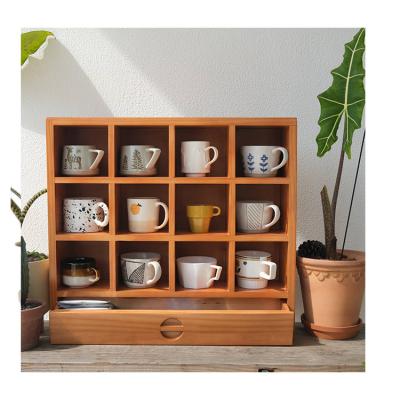 China Competitive Price Minimalist Solid Wood Coffee Cup Holder Lattice Tea Ceremony Display Cabinet Lattice for sale