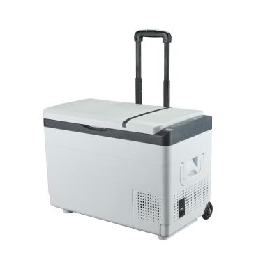 China Custom Color Logo Mini Size Car Refrigerator Car/Truck/Bus/Boat/Home 30L 12 Volt Car Freezer Camper Fridge for sale