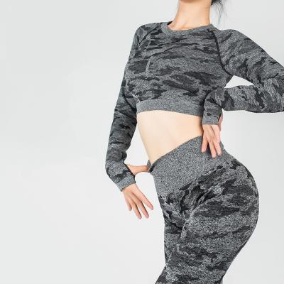 China Quality Action Breathable Four Way Spring Stretch Long Sleeve And Legging Camouflage Yoga Two Piece Set for sale