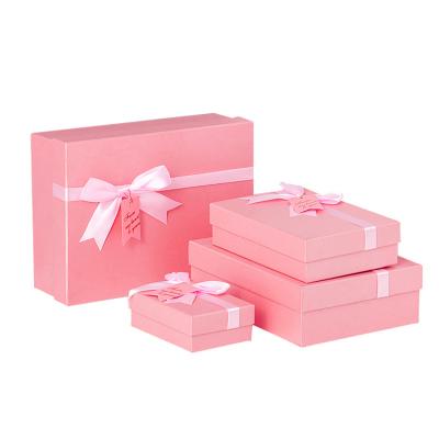 China Recyclable Custom Luxury Large Size Gift Wrapping Paper Romantic Paper Box Skin Care With Ribbon for sale