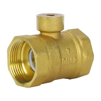 China Wholesale Finely Processed Brass Material Manufacturer Brass Cross Main Locking Ball Valve for sale