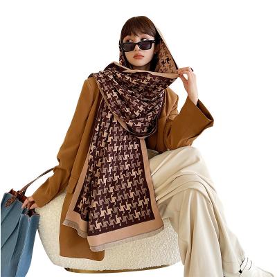 China Long Wholesale New Design Color Warm Fashion Women Winter Scarf Shawl for sale