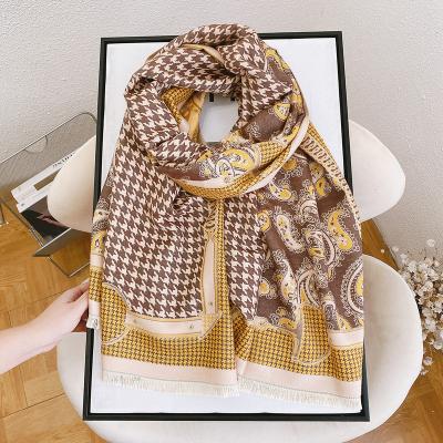 China Long Winter cashmere scarf Women's warm shawl Multi color tassel Women's scarf for sale