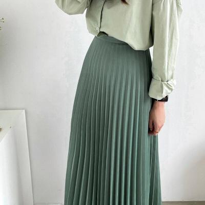 China New Autumn Ladies Anti-Static Spring And High Waist Pleated Skirt Solid Color Accept Customization for sale