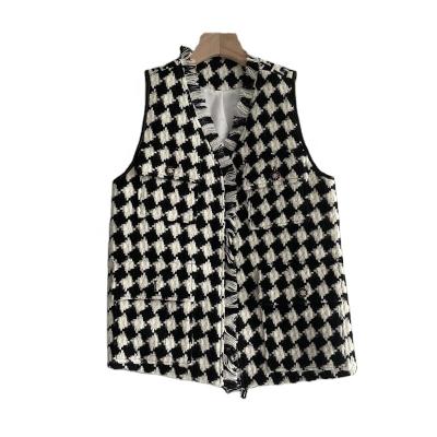 China Waterproof 2021 Autumn And Winter New Houndstooth Pattern Wool Ladies Mid Length Jacket With Pockets for sale