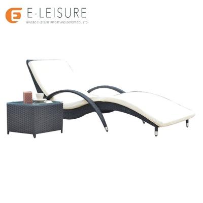 China Modern Outdoor Leisure Furniture Beach Lounger Sun Lounge Rattan Set for sale