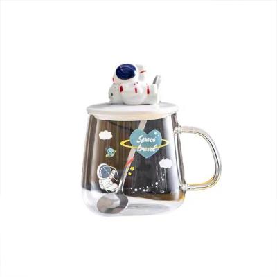 China Viable Handmade Creative Cartoon Astronaut Mug Glass Personality Coffee Cup With Lid With Spoon Drinking Water Customized for sale