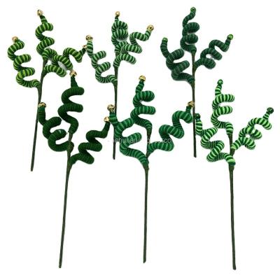 China Wholesale Popular Popular DIY Festival Items Branch Decoration With Bell For St. Patrick's Day for sale