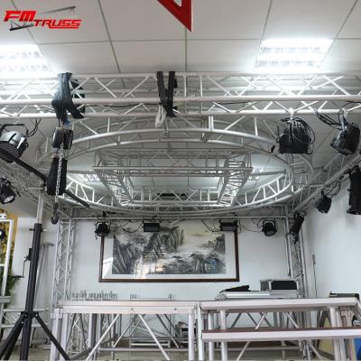 China Factory derectly aluminum stage lighting display truss event lighting spit DJ truss aluminum truss display for sale