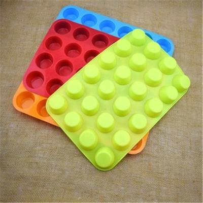 China Viable Thicken 24 Holes Even Round Silicone Cake Mold Handmade Soap Ice Block Muffin Cup Cookie Mold for sale