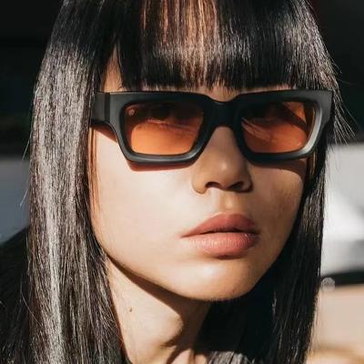 China High Quality Fashion Square Sunglasses 2023 Clear Ocean Gradient Glass Eyewear Vintage Men Women Stretching Punk Orange Purple Sun Glasses for sale