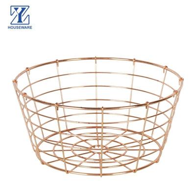 China Kitchen Viable Living Room Luxury Storage Baskets Stand Up Metal Fruit Bowl Bread Baskets Fruit Rack Rose Gold Wire Fruit Basket for sale