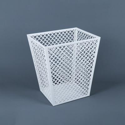 China Nordic Viable Metal Wire Mesh Trash Can Rectangle Waste Bins Office Metal Wire Bins for sale