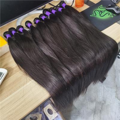 China Curly Curly 8A 10A 12A Cuticle Aligned Human Weave Bundles Raw Bundles Mink Brazilian Human Hair Cambodian Virgin Hair Bundles for sale