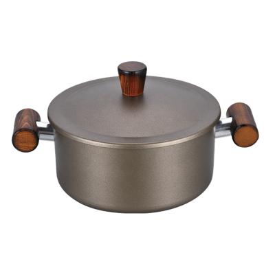 China Viable Wholesale Ceramic Double Handle Ceramic Coated Soup Cooking Pot Porcelain Small Stew Pot with Handles and Lid for sale