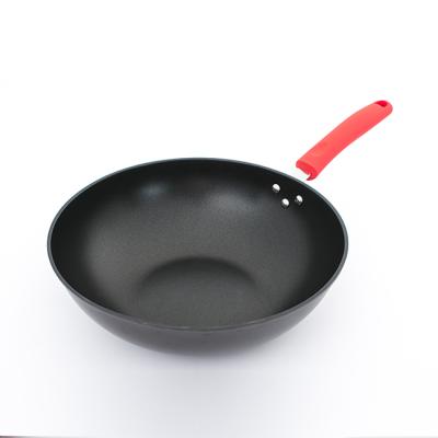 China Best Sustainable Chinese Kitchen Carbon Steel Wok With Wooden Handle for sale