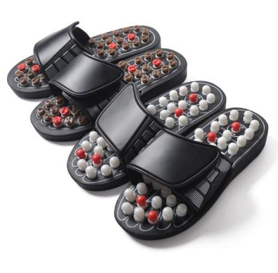 China 2019 Hot Selling Men's Foot Reflexology Acupressure Foot Massage Slippers for sale