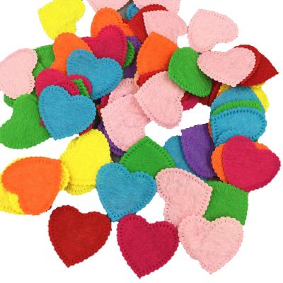 China Christamas Home Decoration DIY 200PCS Mixed Colors Circle Cardmaking Heart Shaped Die Cut Felt Decoration 26mm for sale