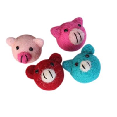 China Best price Christmas decorations wool felt diy Christamas pig felt home decoration for sale