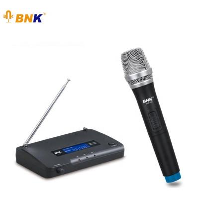 China Professional high quality handheld microphone BNK VHF wireless microphone with color box packing U1S for sale