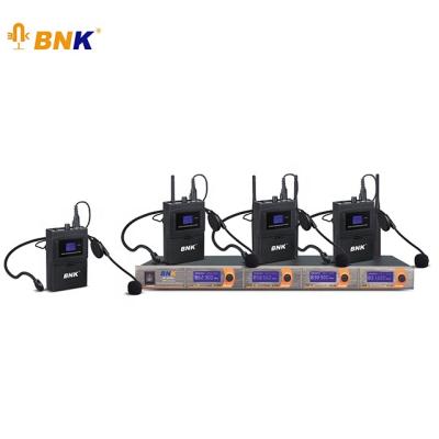 China BNK 4-Channel Professional Lightweight Wireless Microphone System VHF Microphone BK5555H for sale