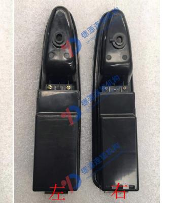 China TRUCK SPARE PARTS 1-82380157-3 1-82380158-3 POWER WINDOW SWITCH FOR ISUZU for sale