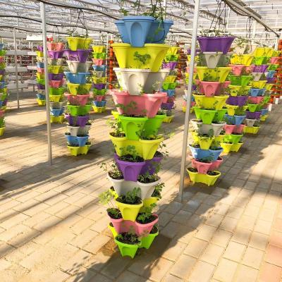 China Farms Hydroponics Tower Vertical Hydroponic Column For Growing Complicated Lettuce/Strawberry Hydroponics System for sale