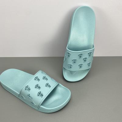 China CUSHIONING Custom Mulher Hollow Out Slippers Bandana Print Slippers Logo Printed Sandals Designer Slide Cheap Kids Sandals for sale