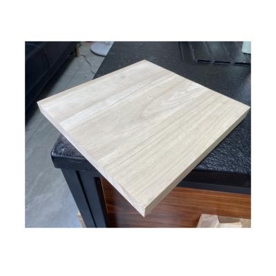 China Modern rubber wood veneer core strong stability not easy to deform, not easy to split rubber wood straight puzzle for sale