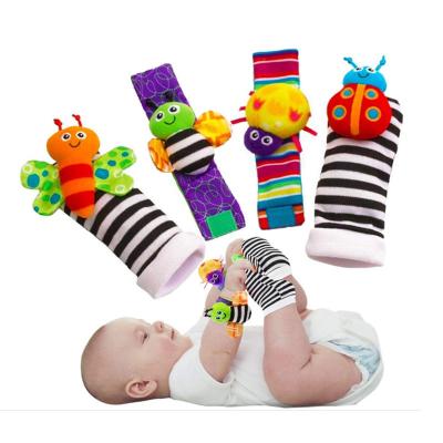 China Custom Cute Soft Wrist Rattle Toy Baby Animal Stimulation Baby Rattle Plush Toy Educational Set for sale