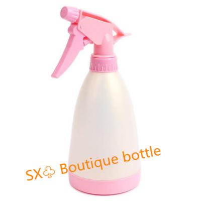 China La botella plástica del ANIMAL DOMÉSTICO de la botella del espray del PPE con el rociador de la bomba de la niebla para el diario del desinfectante esteriliza en venta