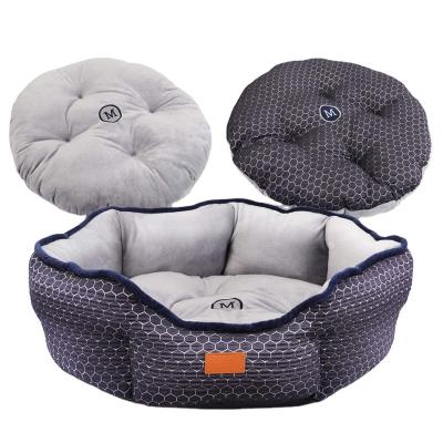 China Travel Pet Bed Four Seasons Universal Attachment Pet Bed Dog Cat Cushion Autumn New for sale