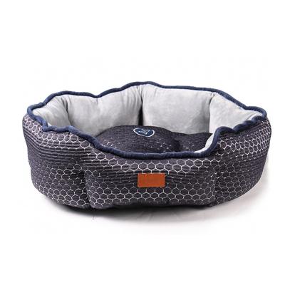 China New Pet Bed Novelty Luxury Plush Outdoor Travel Low Price Type Pet Bed for sale