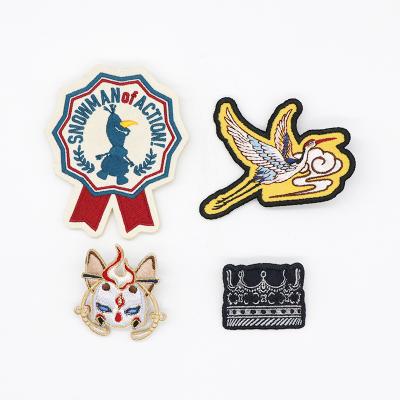 China Custom Factory Price 3D Anime Cloth Patch Embroidered Pin Badges for sale