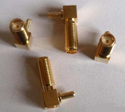 China SMA-KW1.5 50 ohmios conector femenino del RF del codo de 90 grados en venta