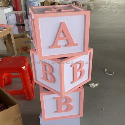 China Pale Pink Europe Letter Blocks Acrylic Baby Box for Your Baby Shower for sale