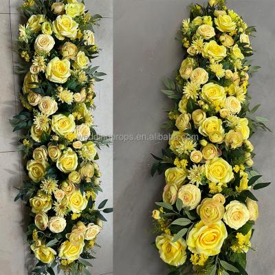 China Covenient Wedding Floral Centerpieces Wedding Decorations Table Runner Lovers Silk Flowers Table for sale