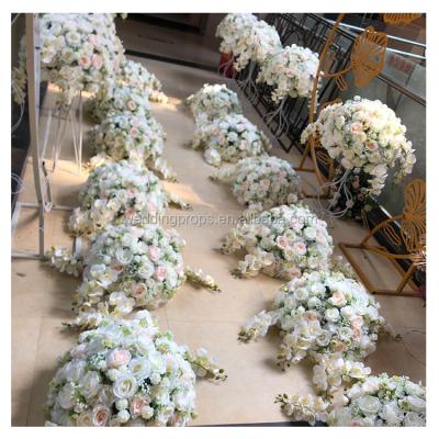 China As picture and customized. Artificial silk flower ball arrangements for wedding centerpiece flower ball for bride for sale