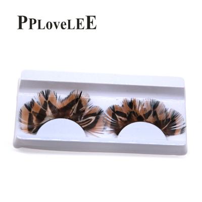 China Factory Price Lightweight Colorful 3d Eyelashes Colorful Feather Eyelashes For Party Cruelty Free 100% Handmade Eyelash for sale