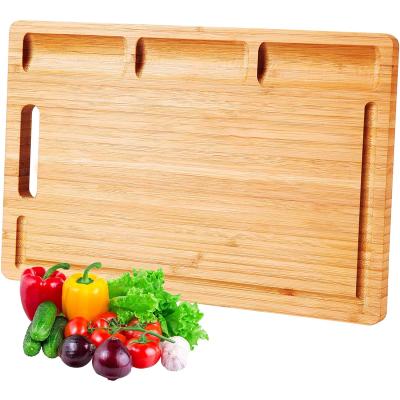 China OEM Sustainable Kitchen Cutting Plates Durable Wooden Meats Bread Fruit Bamboo Cutting Board for sale