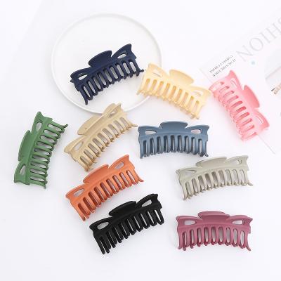 China Matte Hair Claw Clip Shark Large Jaw Fashion Hair Clip Spring River Assembly Machine Acrylic Hair Jaw Clip for sale