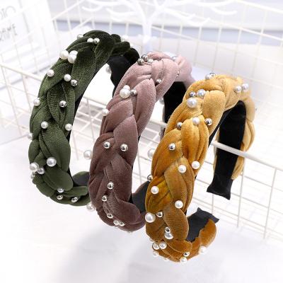 China New Women's Fashion Circle Hair Headband Fashion Circle Hair Decoration Version Pearl Braided Headband Women Korean Braided Hair Accessories for sale