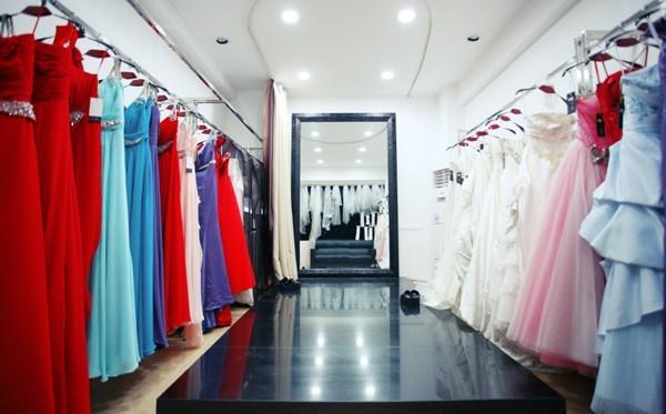 Fournisseur chinois vérifié - Suzhou Dongqi Fangsha Wedding Dress Co., Ltd.