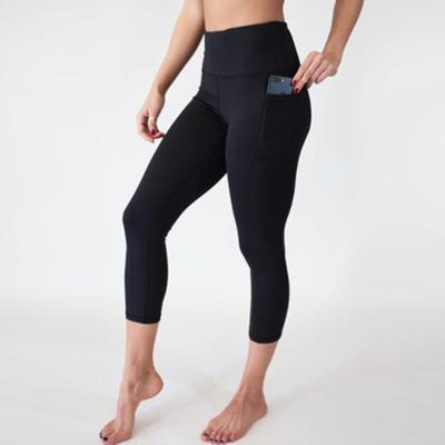 China Wholesale Antibacterial Sports Workout Women Leggings Fitness Custom Yoga Pants Gym Capri Leggings With Pocket for sale